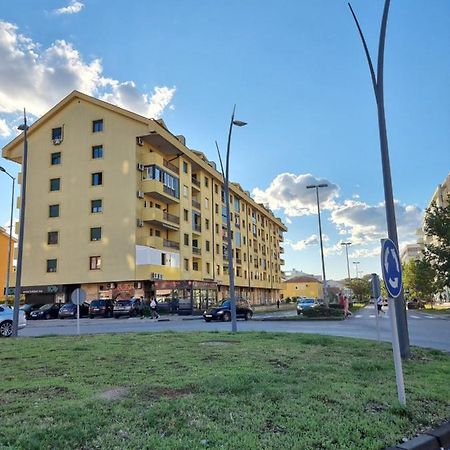 Oksana Apartment 波德戈里察 外观 照片