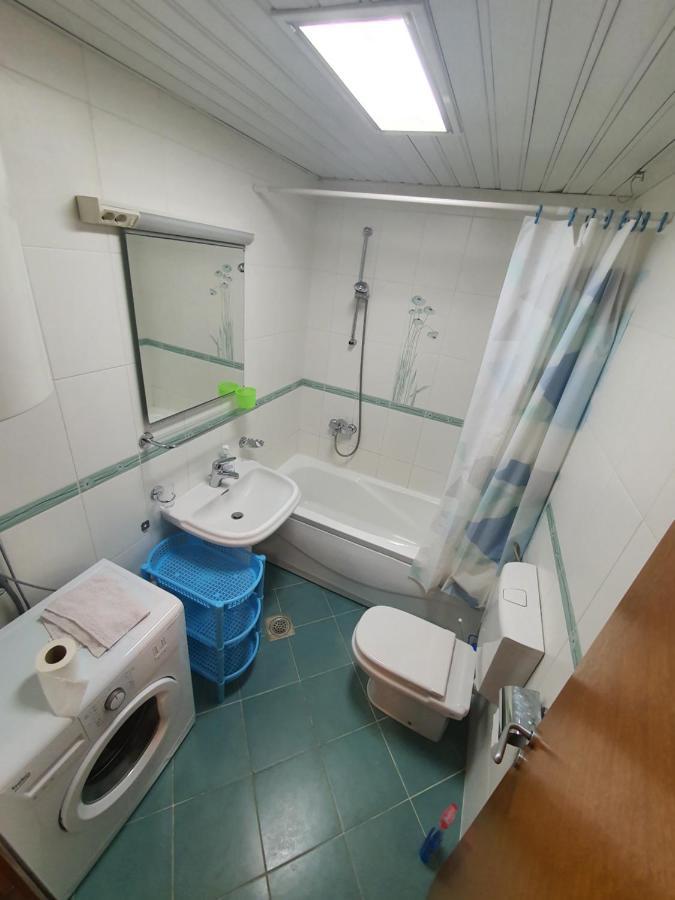 Oksana Apartment 波德戈里察 外观 照片
